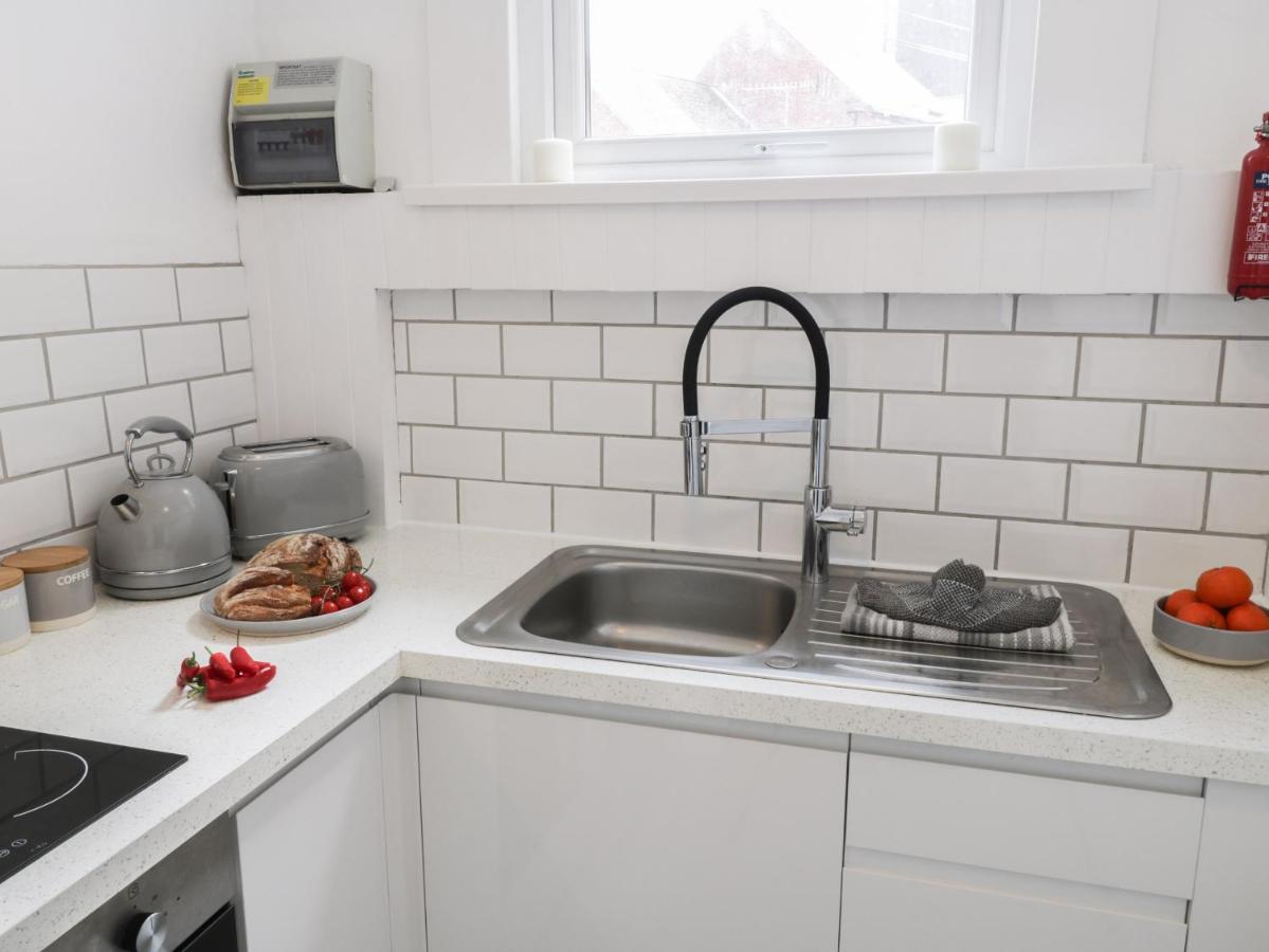 Apartament The Surfers Bolt Hole Whitby Zewnętrze zdjęcie